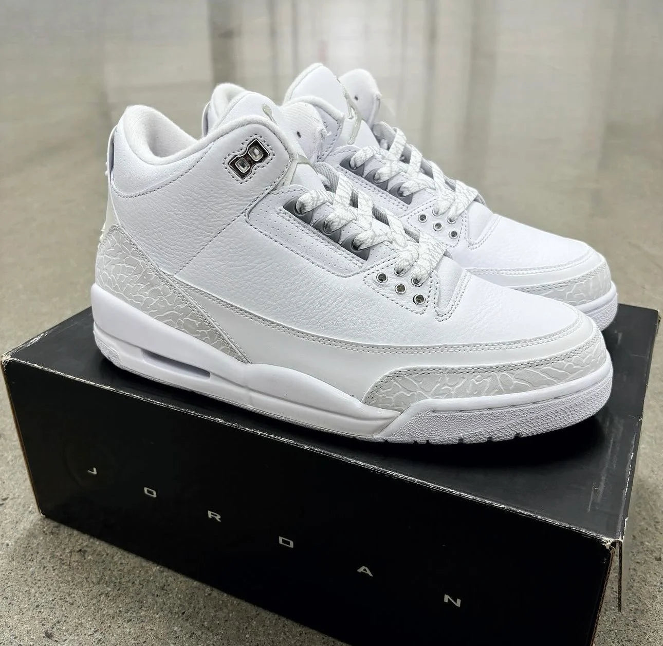 Jordan Retro 3 Pure Money