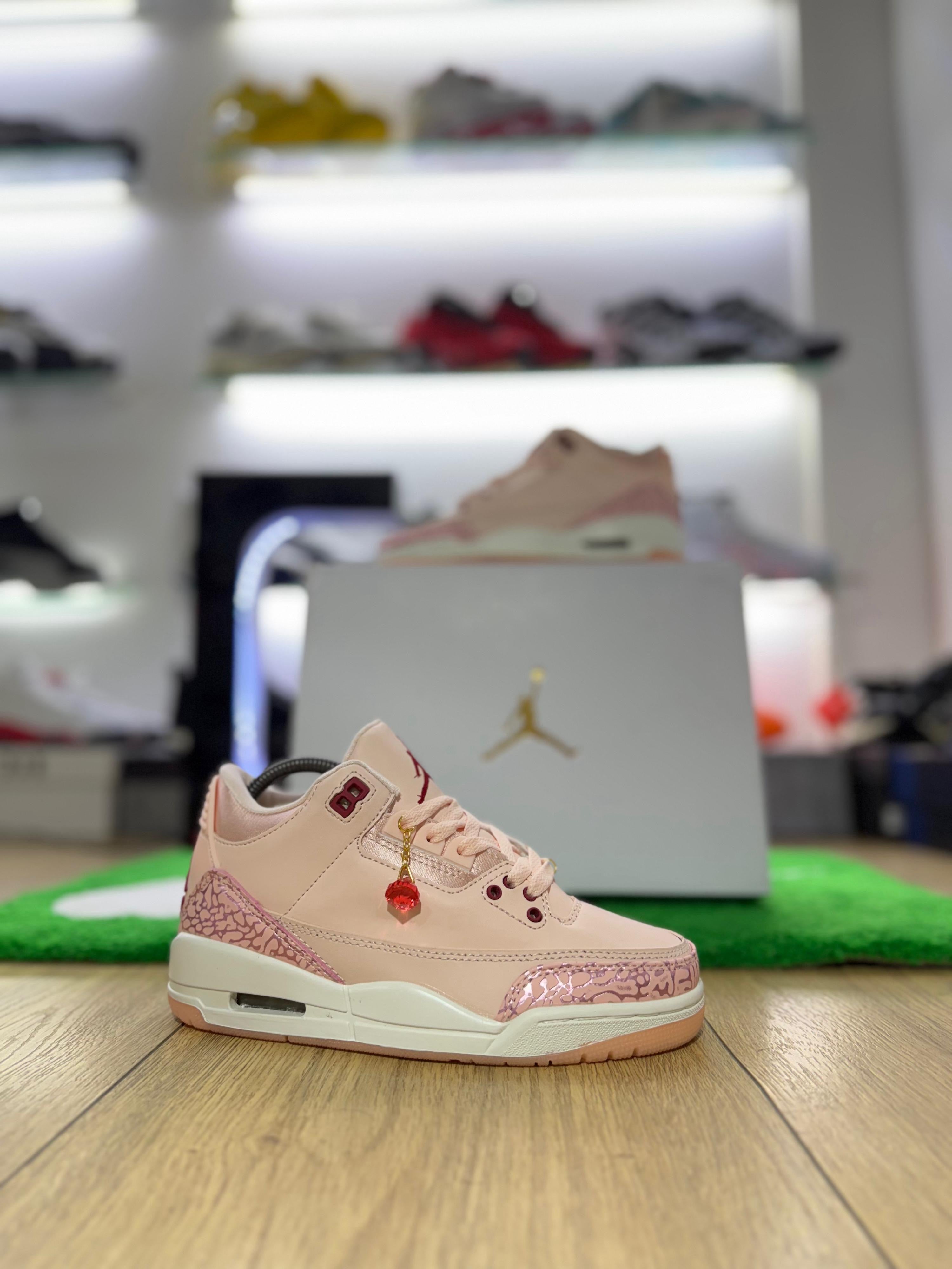 Jordan retro 3 valentine’S