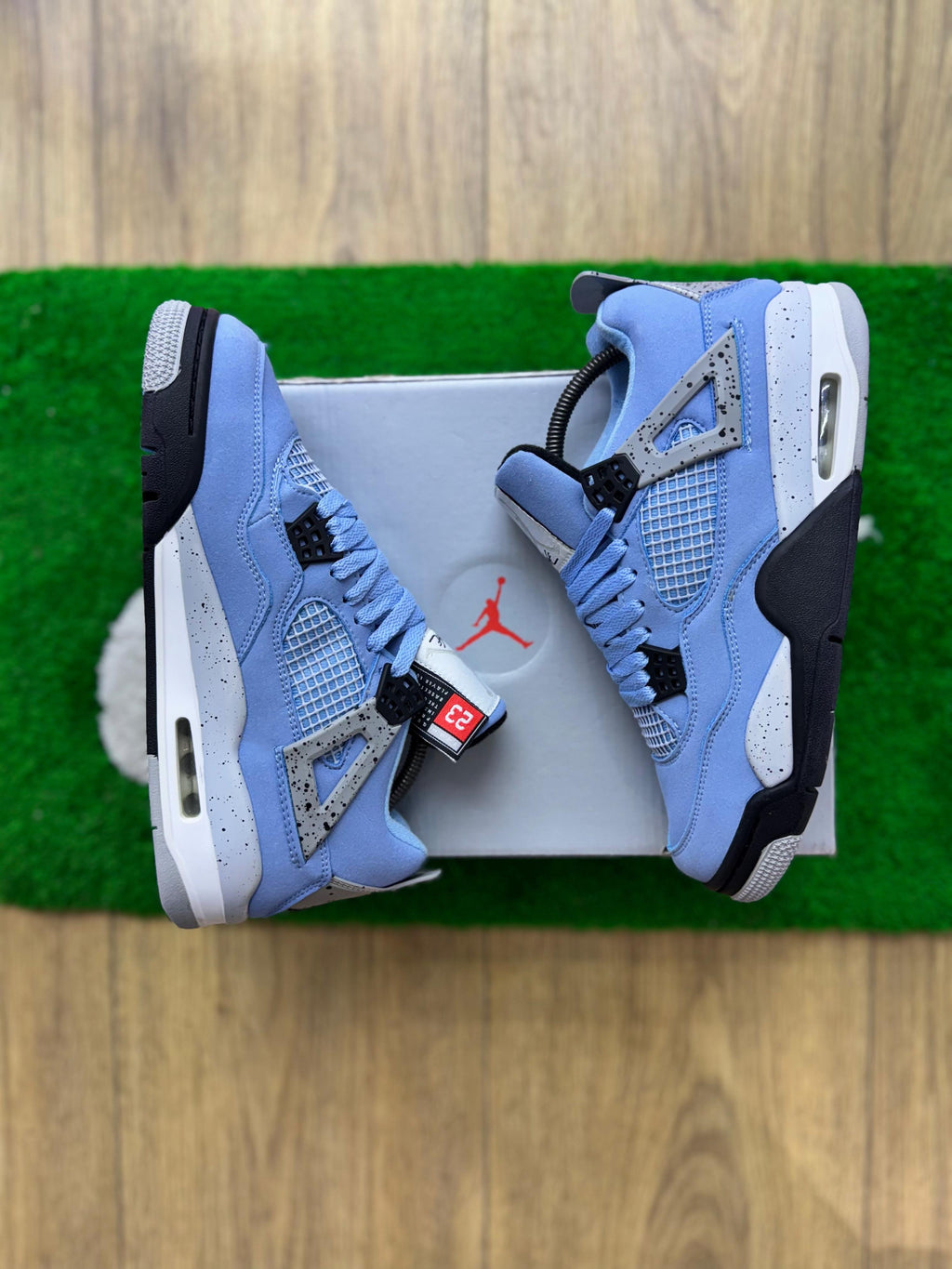 Jordan 4 celestes