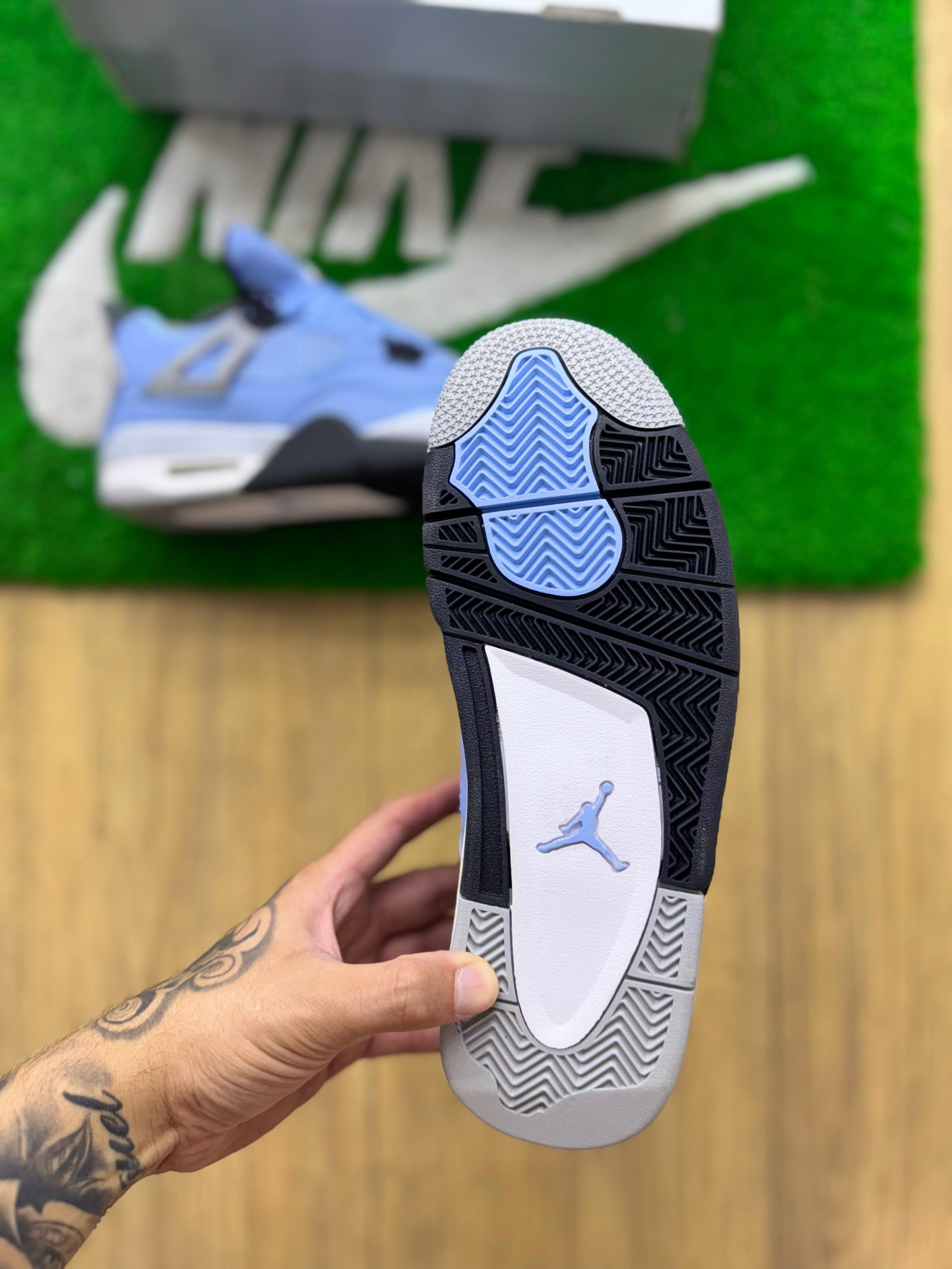 Jordan 4 celestes