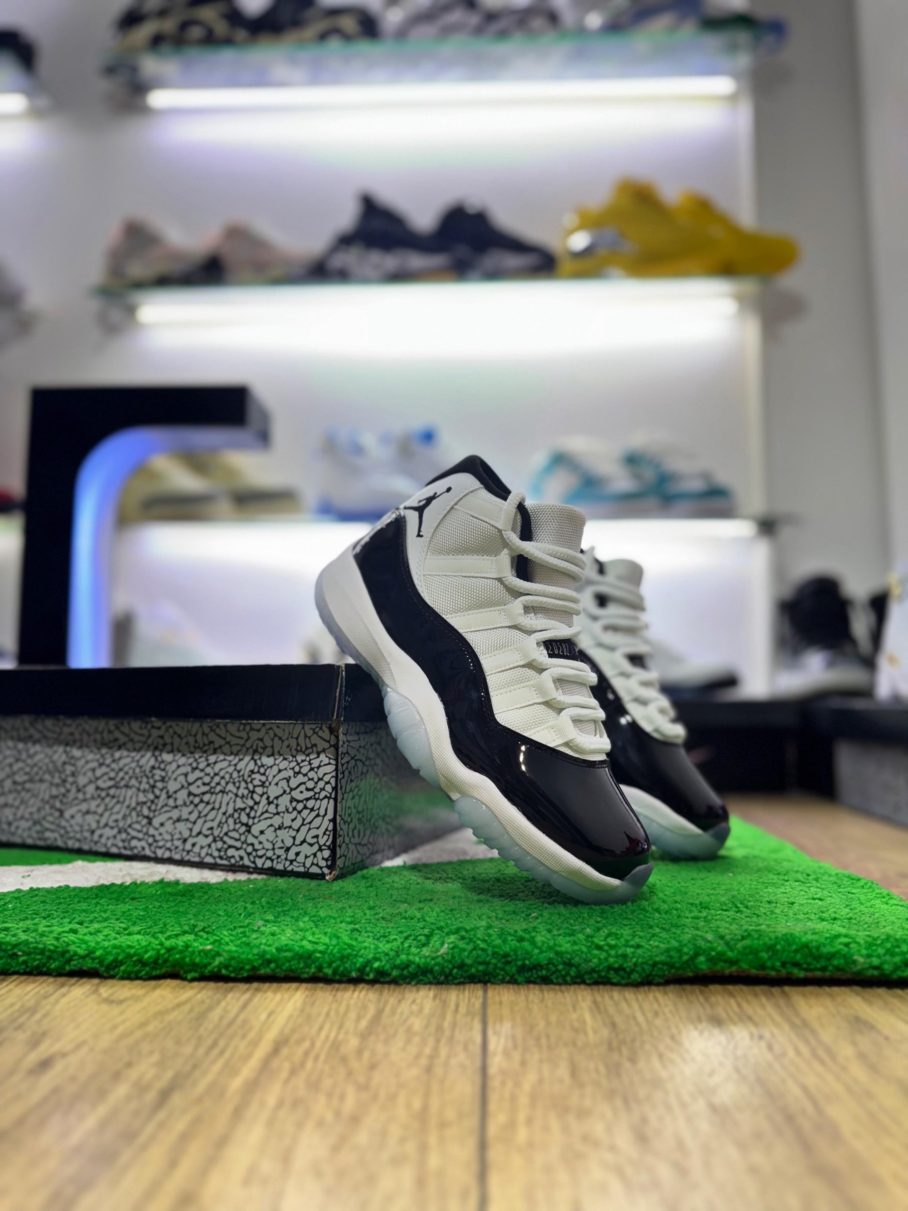 Jordan 11 concord