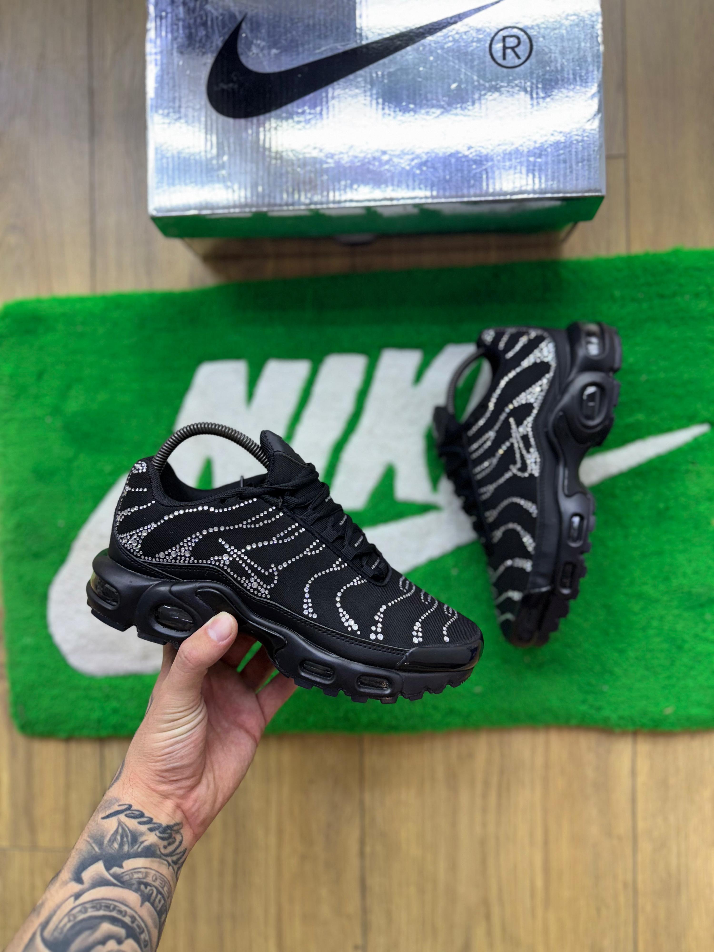 Air TN swarovsky